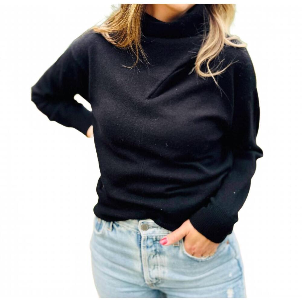 NEW PURE AMICI envelope sweater in black